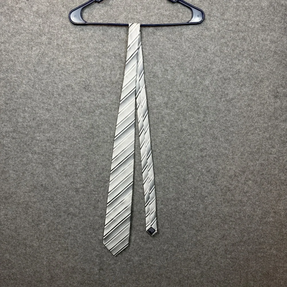 John Ashford Mens Silver White Black Striped Polyester Necktie FN13BX38‎ NEW